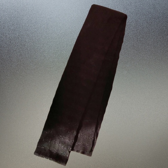 Women's Scarf - Picture 1 of 2